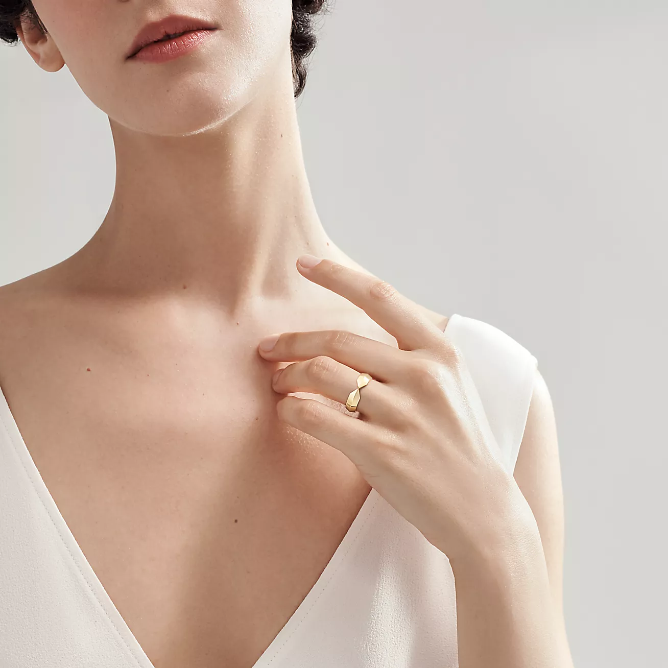 The Tiffany® Setting Nesting Wide Ring--GaiYalun