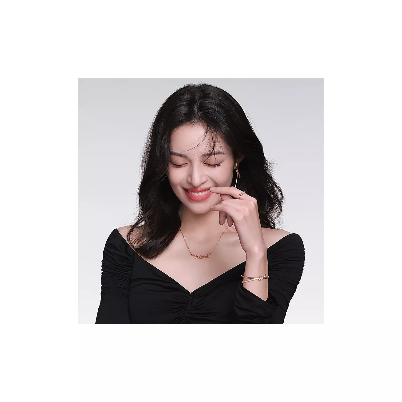 necklace 18k rose gold with pink sapphires--GaiYalun