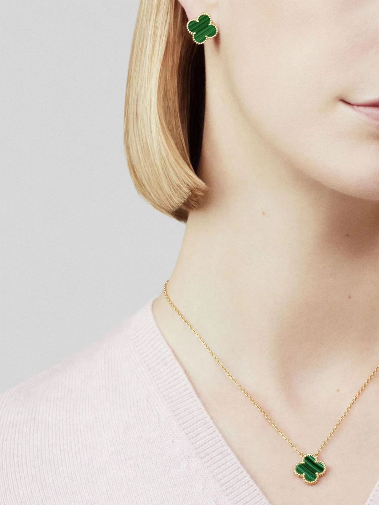 Van Cleef & Arpels Vintage Alhambra earrings--GaiYalun