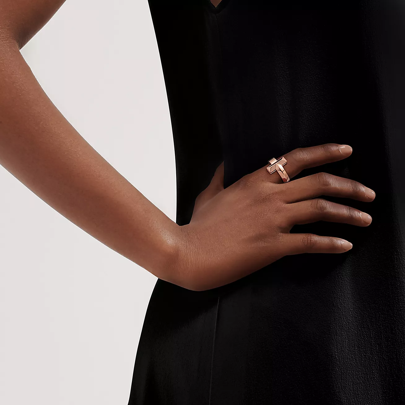 Tiffany T1 ring 18K rose gold--GaiYalun