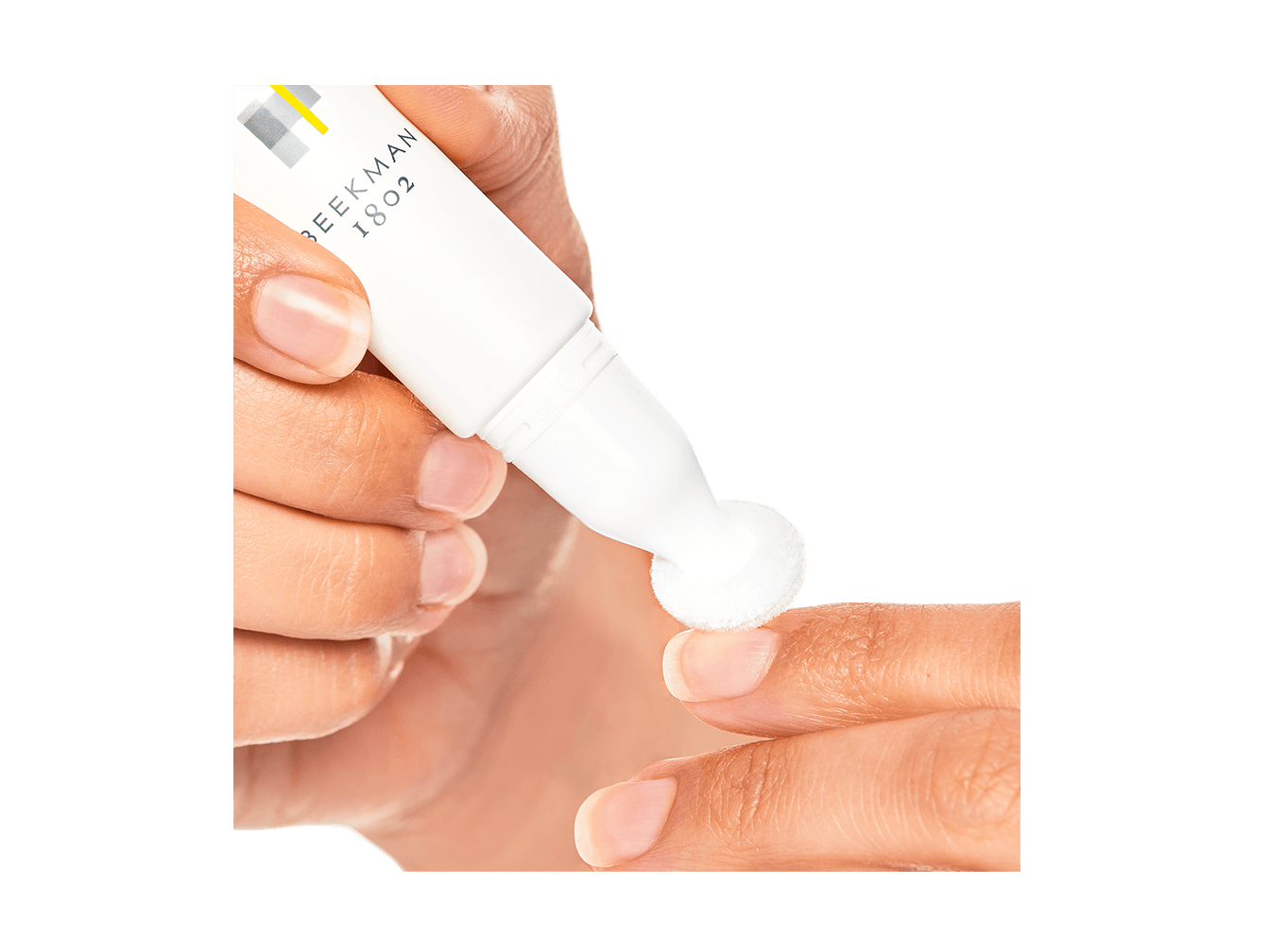 Pure Goat Milk Cuticle Serum Using on Fingernails